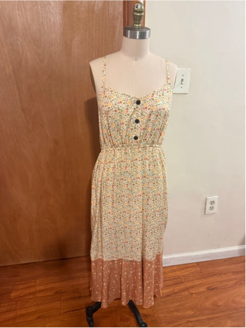 Women's Patagonia Floral Maxi Dress M White Orange